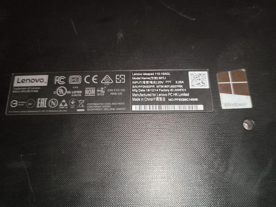 Lenovo Noutbuk, ideaPad 2016, Amd A8, 4-GB Azu, 250 GB HDD, Windows 8