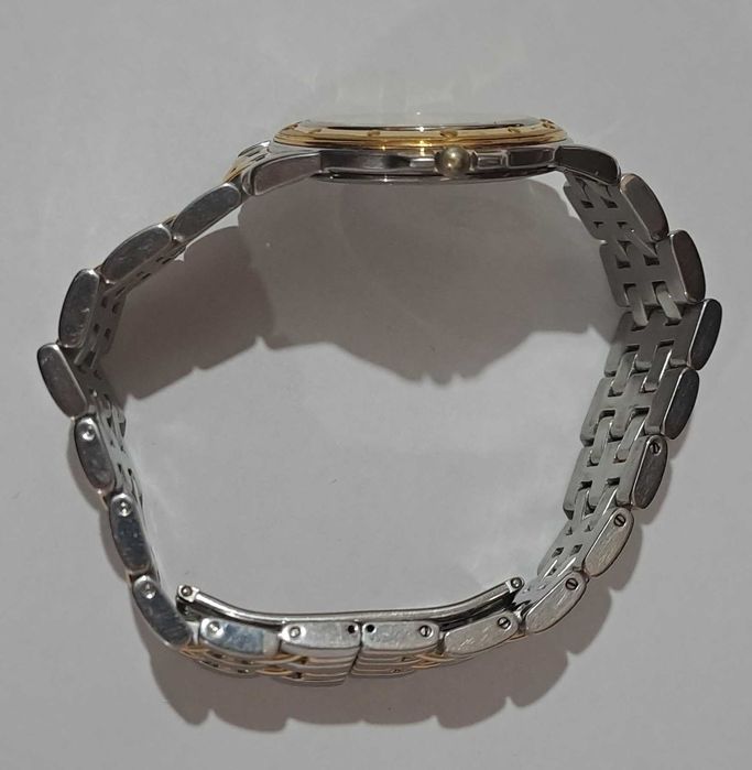 Часовник RAYMOND WEIL Tango