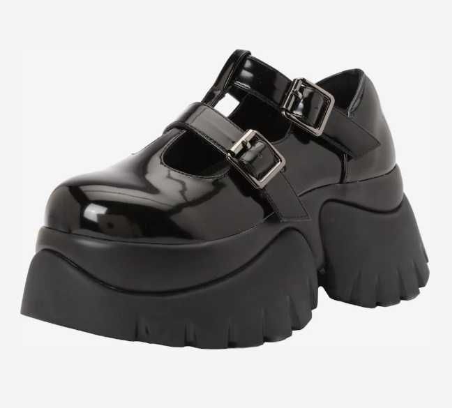 Сандали на платформа Koi Footwear, номер 39