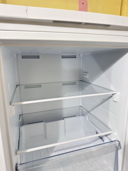 Продается морозильник Beko