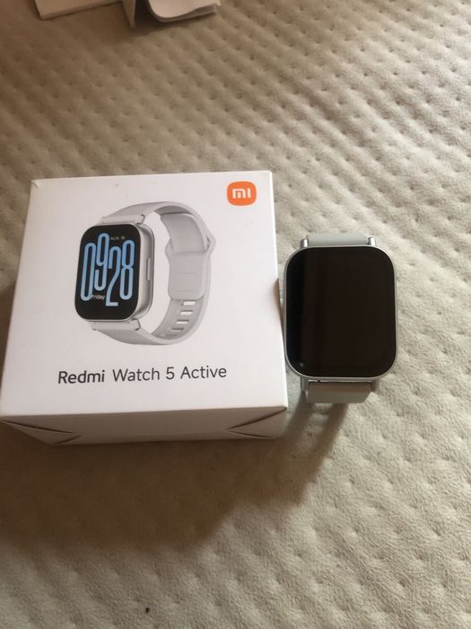 Продам часы Redmi watch 5