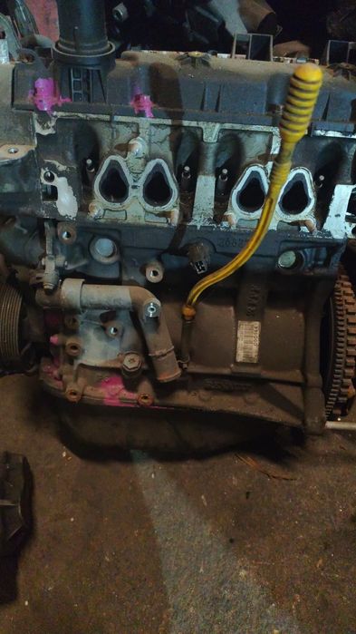 Motor Renault twingo 1.4 benzina