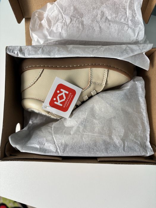 Чисто нови зимни обувки Колев и Колев