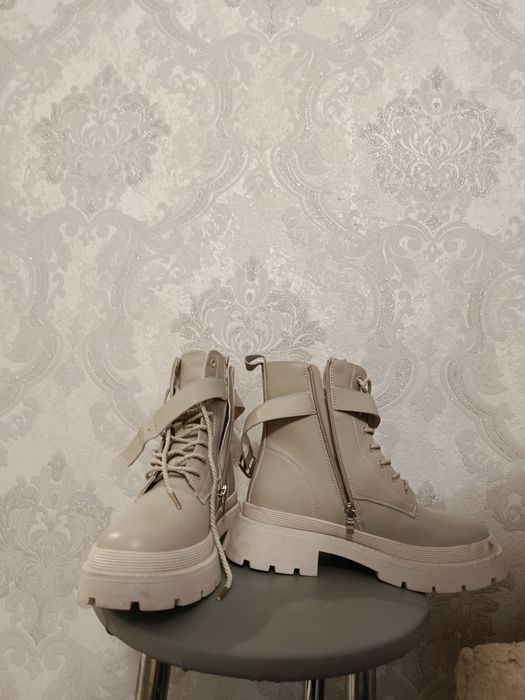 Обувь женская продам