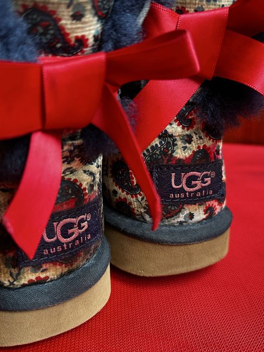 Зимни дамски обувки UGG
