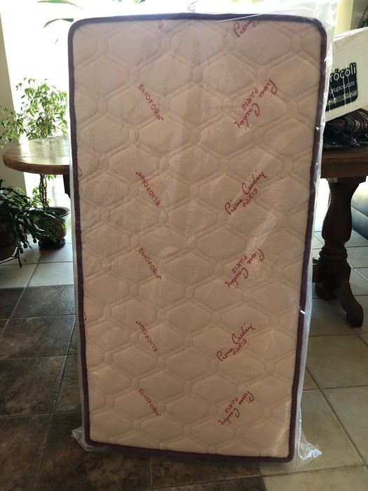 Бебешки ортопедичен матрак Пиер Карден