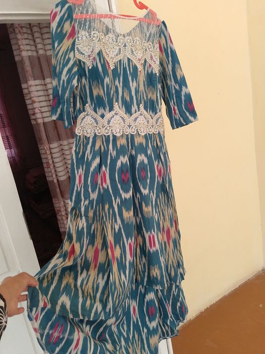 Yangi kiyimla kop kiyilmagan holati zor