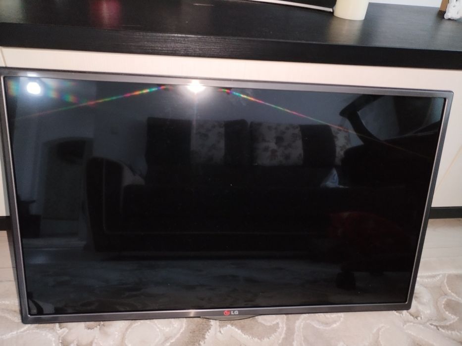 Televizor LG 80 cm