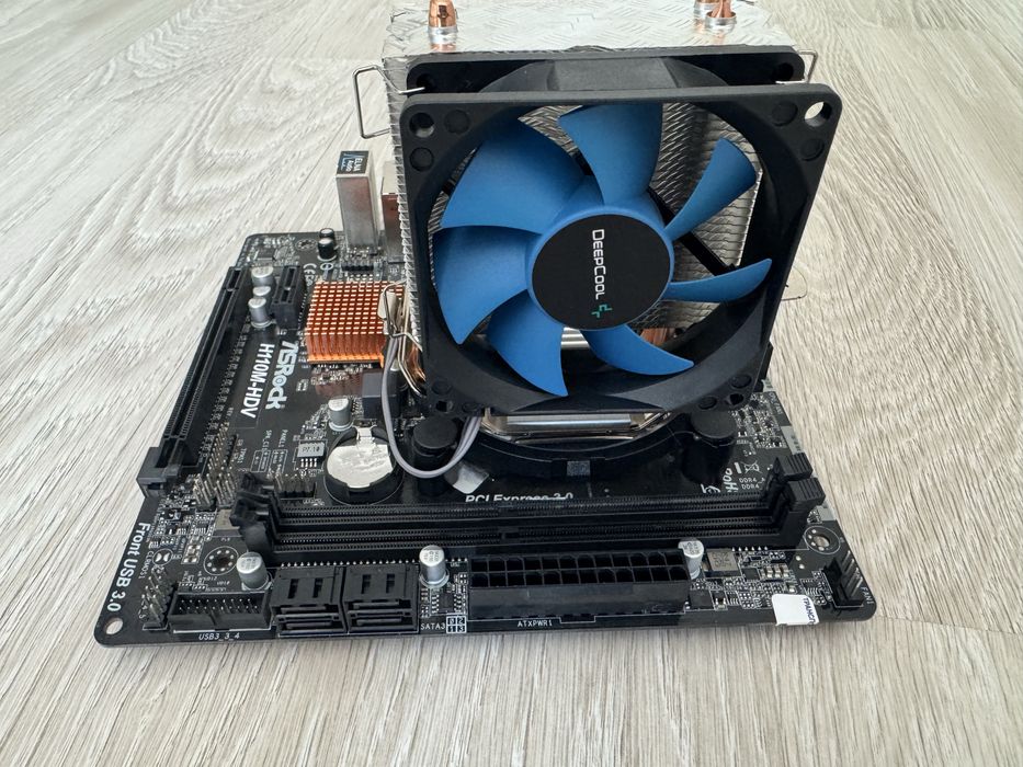 Комплект ASRock H110M-HDV + Intel Core i7-7700