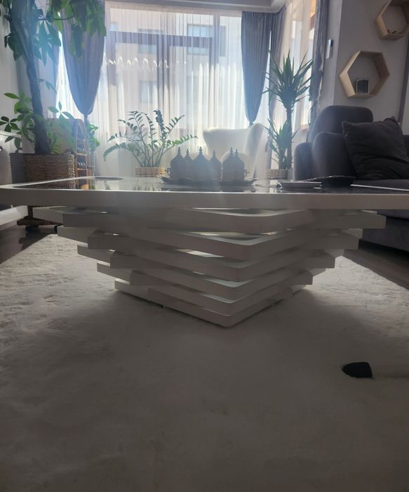 Măsuță de cafea modernă