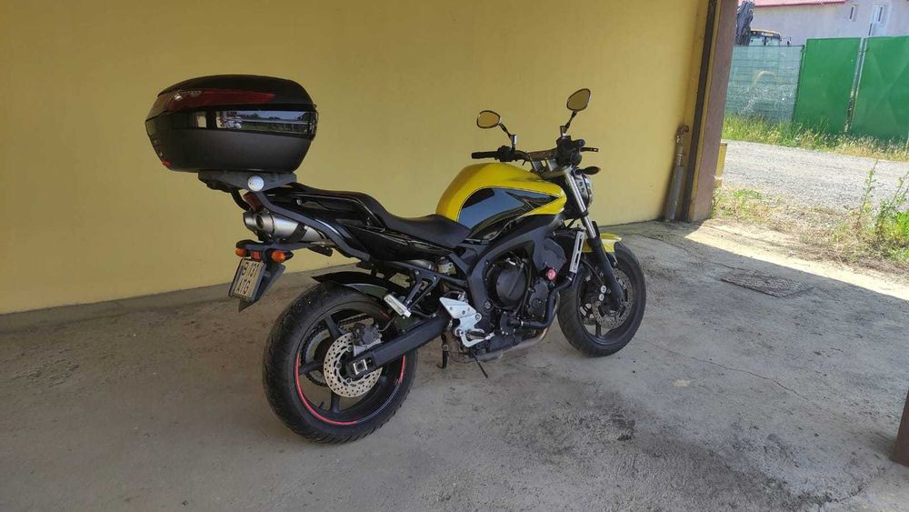 Vand Motocicleta FZ6 Yamaha