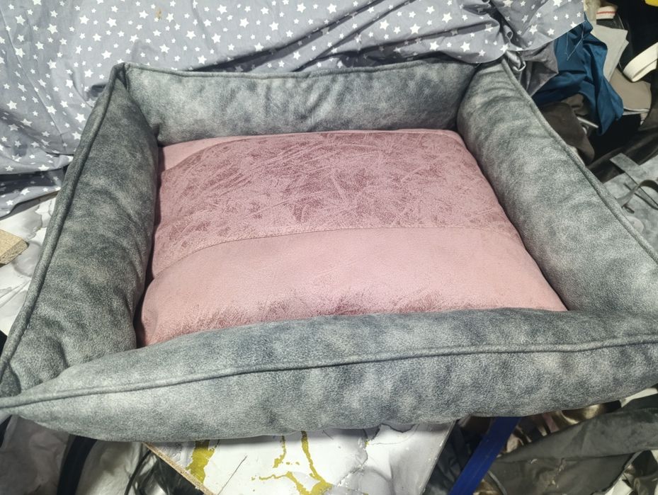 Лежанка для кошек или собак под заказ и в наличии.есть доставка