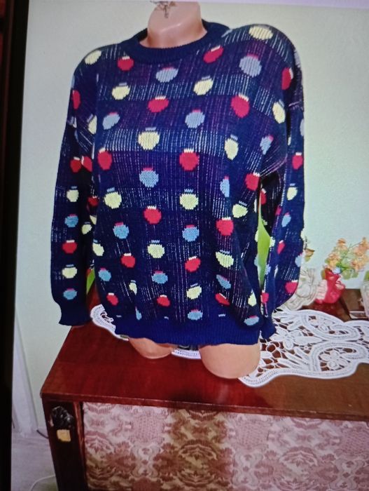 Pantaloni ,cardigane și plovere