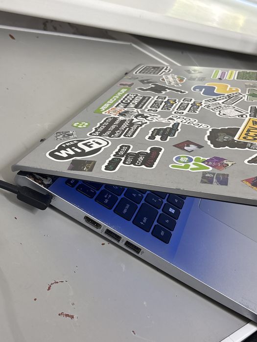 Acer aspire 3 , 15 series