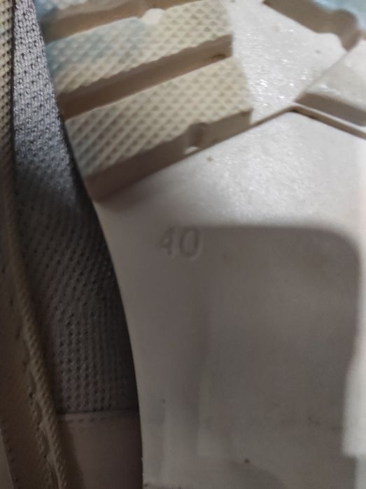 Женская обувь.40 р .