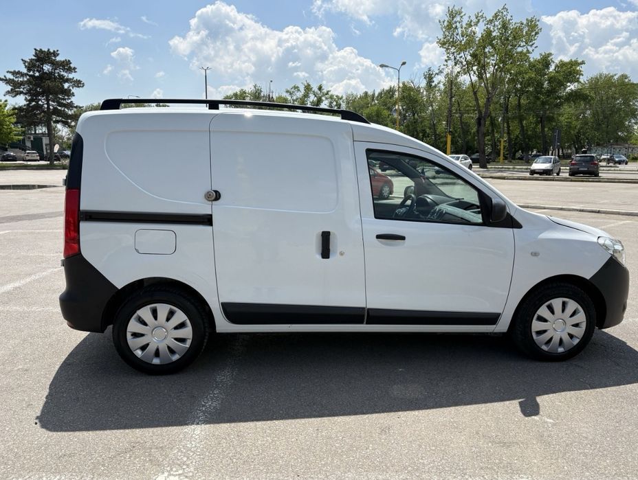 Dacia Dokker la super preț