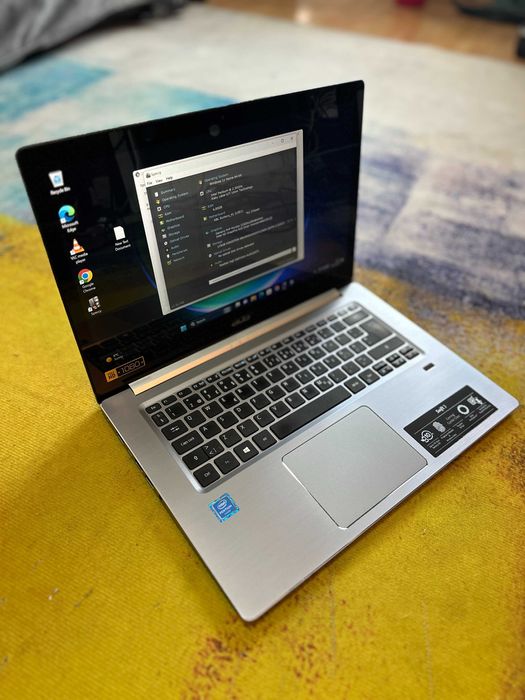 Acer Swift 3, quadocre, 4 gb, ssd 120 gb,