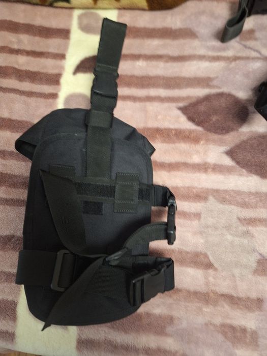 combinezon,vestă,sac port mască,toc pistol
