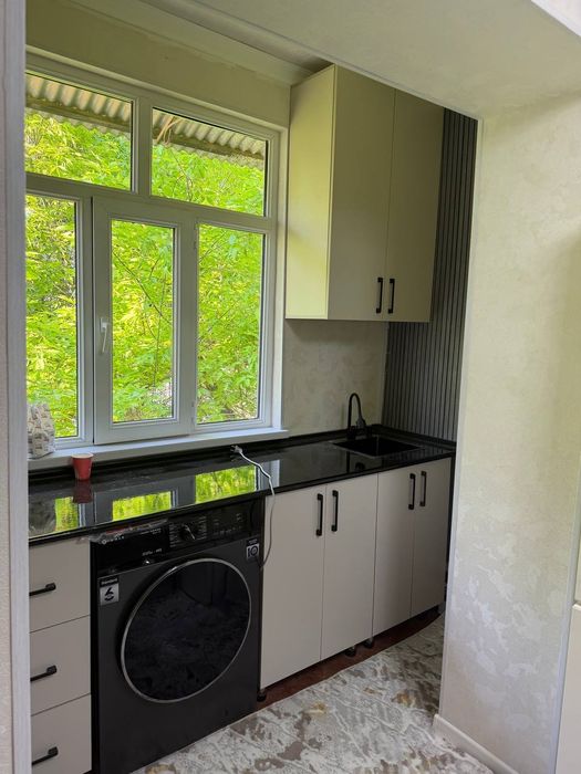 Чиланзар 22 2/3/4 1,5*3 балкон