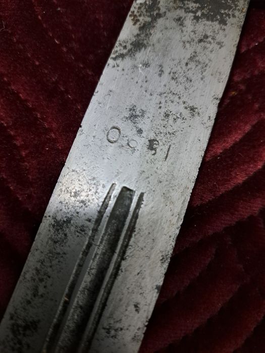 Кинжал.                          .