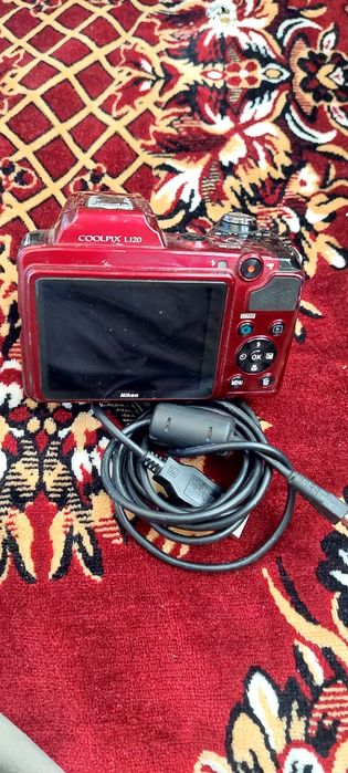 Aparat foto NIKON Coolpix,utilizat