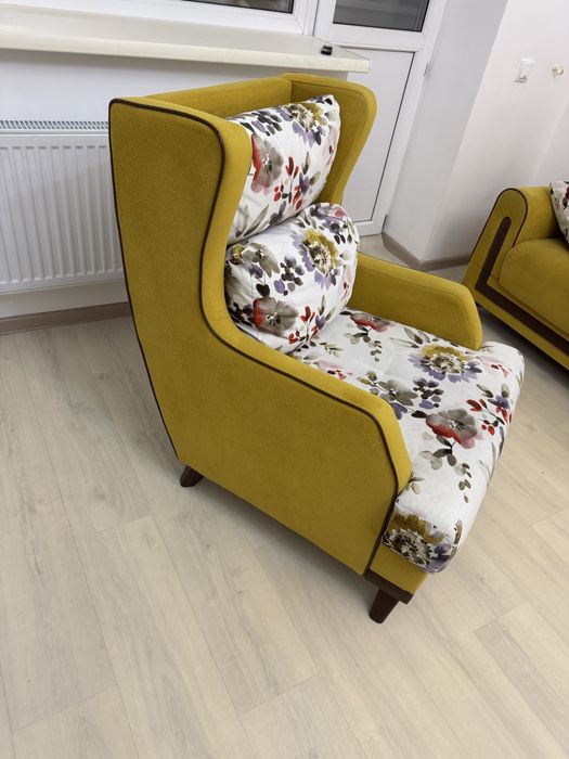 Диван в гостинной