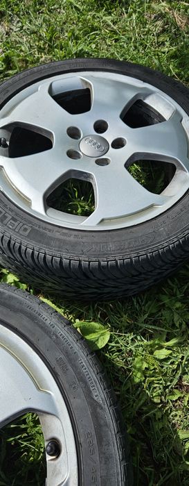 Джанти с летни гуми за Ауди