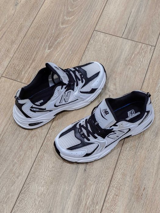 Кроссовки мужские