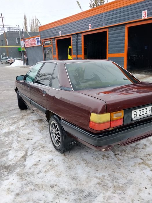 Ауди 100 селедка 1988г