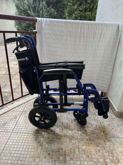 Транспортна инвалидна колична ‘Bobby’
