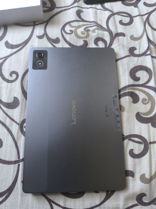 Vand/schimb Lenovo idea tab pro matte edition