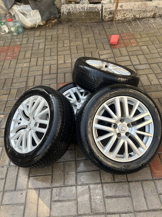 Продам диски nissan R17