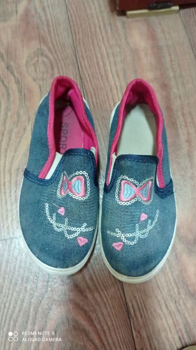 В хорошем и отличном состоянии.Размеры на фото.Цена за одни