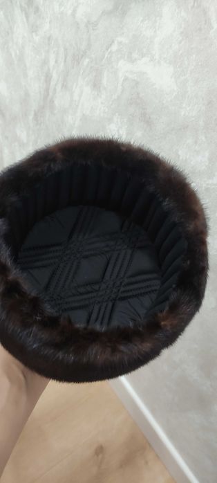 Норковая шапка, новая