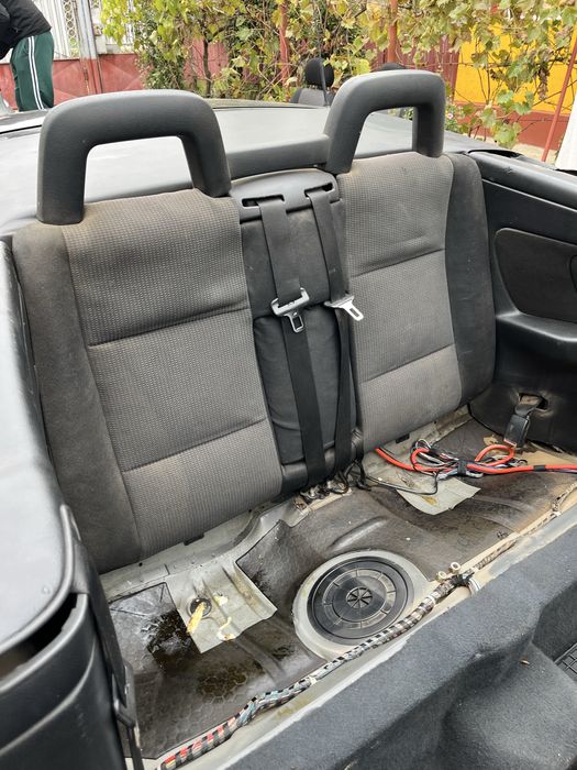 Vand scaune + bancheta  Opel bertone cabrio