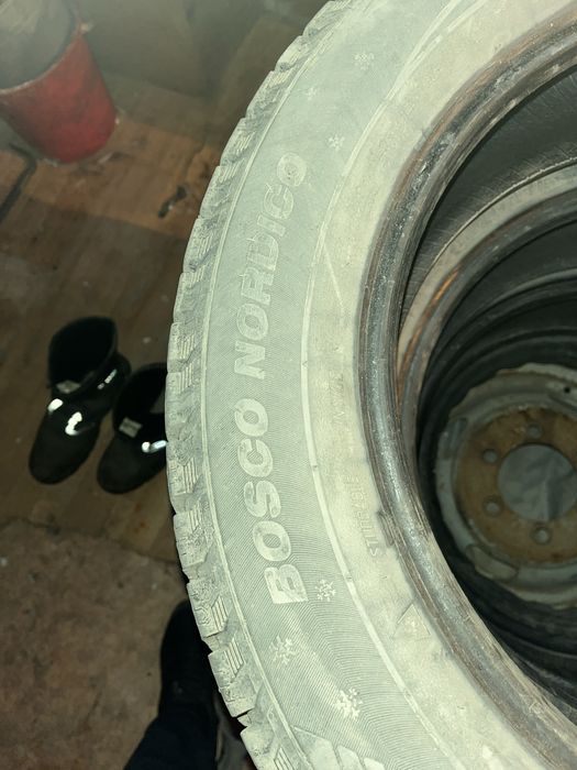 Шины на р17 два комплекта