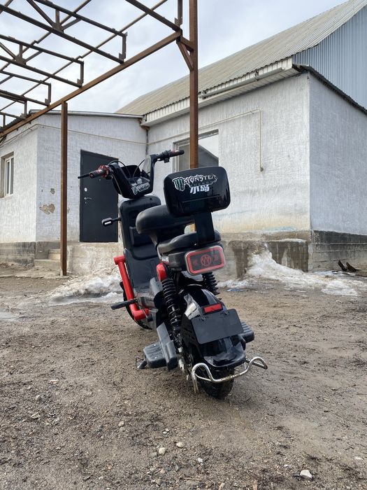 Tank 108 скутер