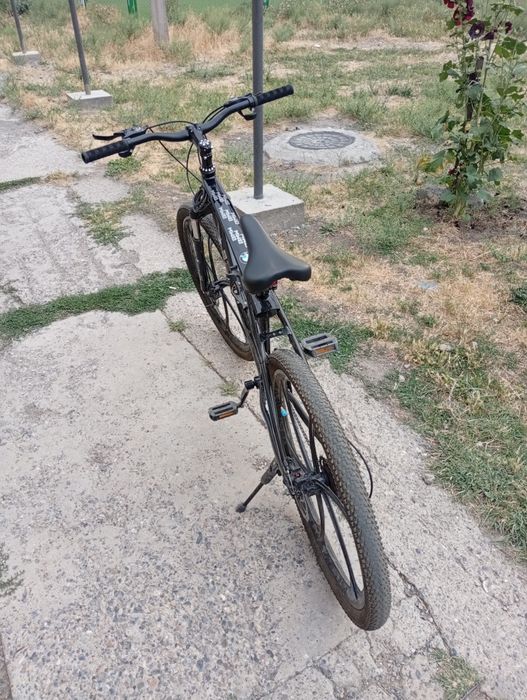 Продам велосипед БМВ.