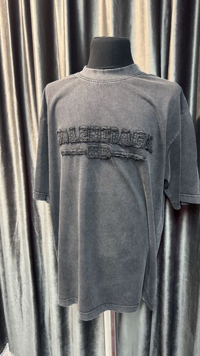 Tricou Balenciaga
