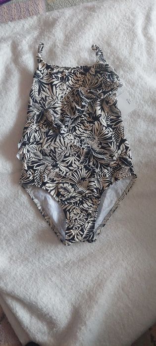 Дрехи Mango 6-7г.