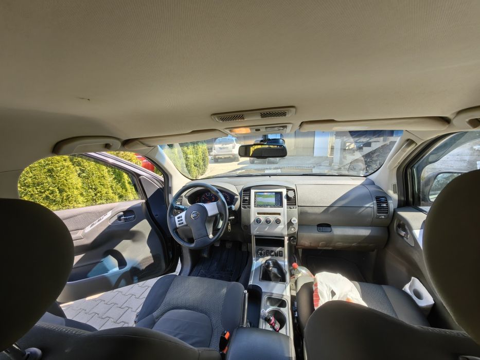 Nissan pathfinder 2012