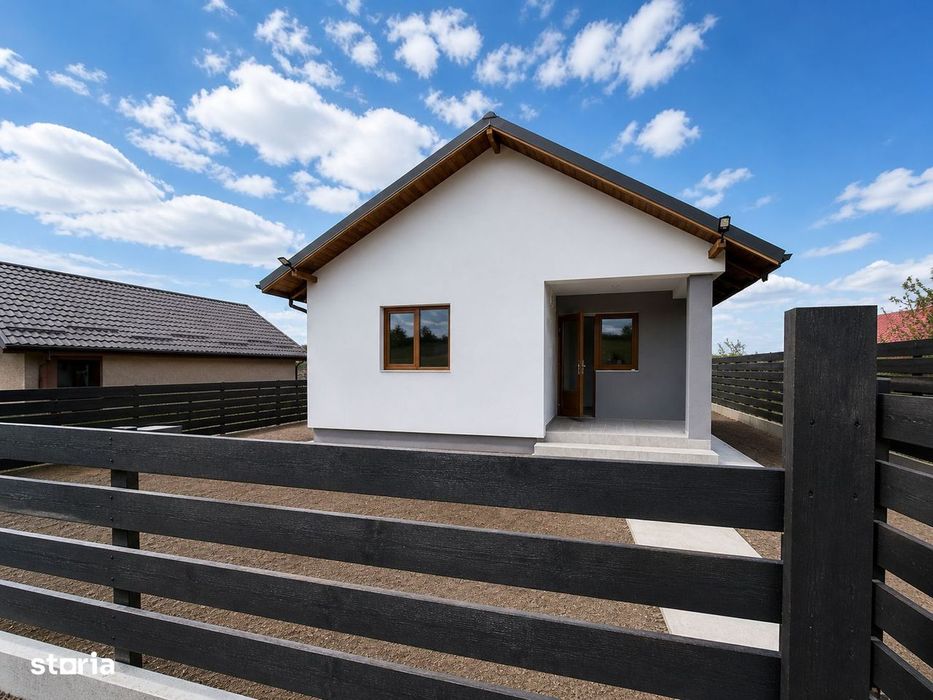 Casa 3 camere Voinesti Iasi, baie, bucatarie/ la cheie!