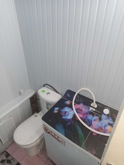 Arenda kvartira Bektemir Tumani Vodnik Muljal Afto salon oldida