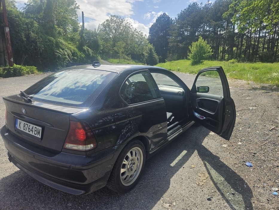 Продавам BMW 318 1.8 компакт
