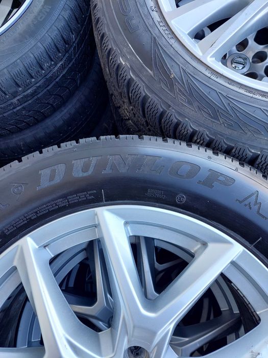 Set 4 anvelope Dunlop wintersport 5 235 60 r18 ci135