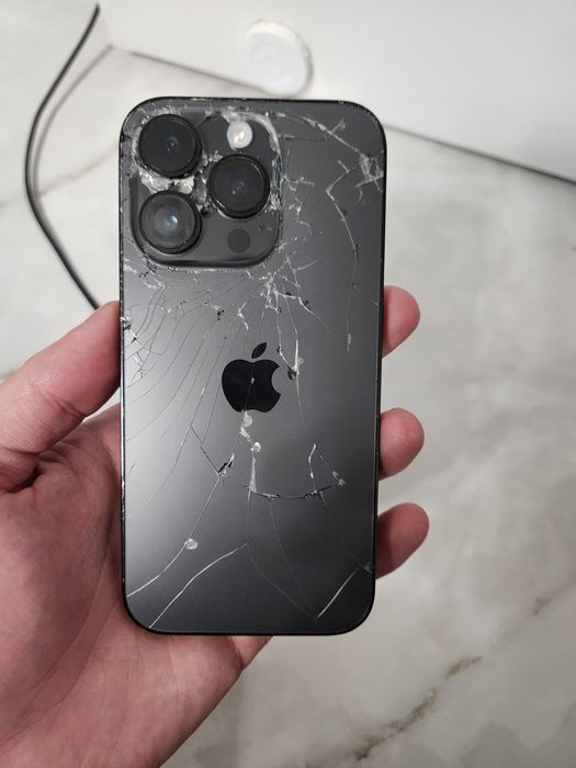 Продам либо обмен Iphone 14 pro 256gb