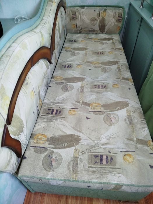 Продам тахту бу.