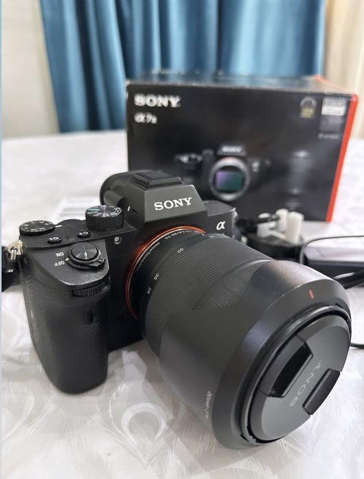 Sony A7 III  фотоаппарат