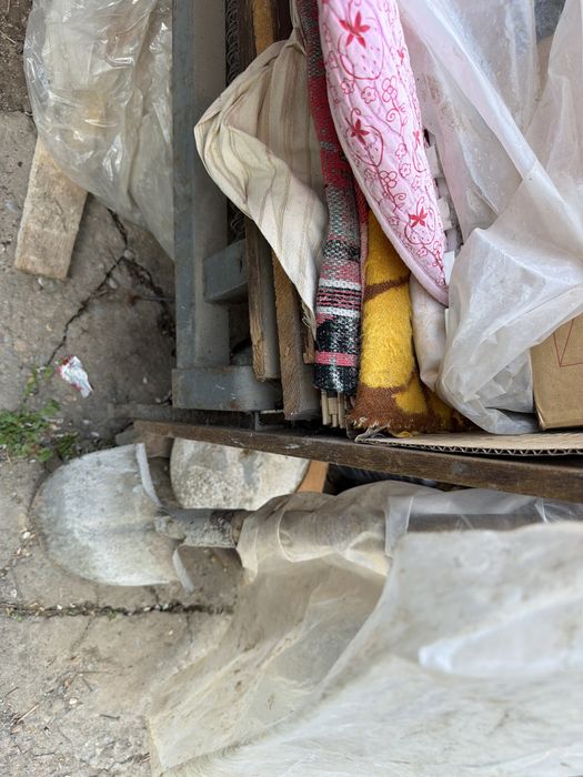 Отдам уличную мебель бесплатно