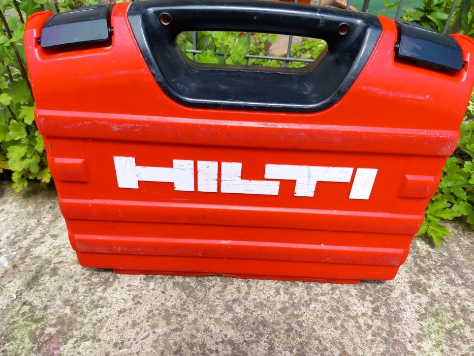 Hilti  doua filetante 12 v
